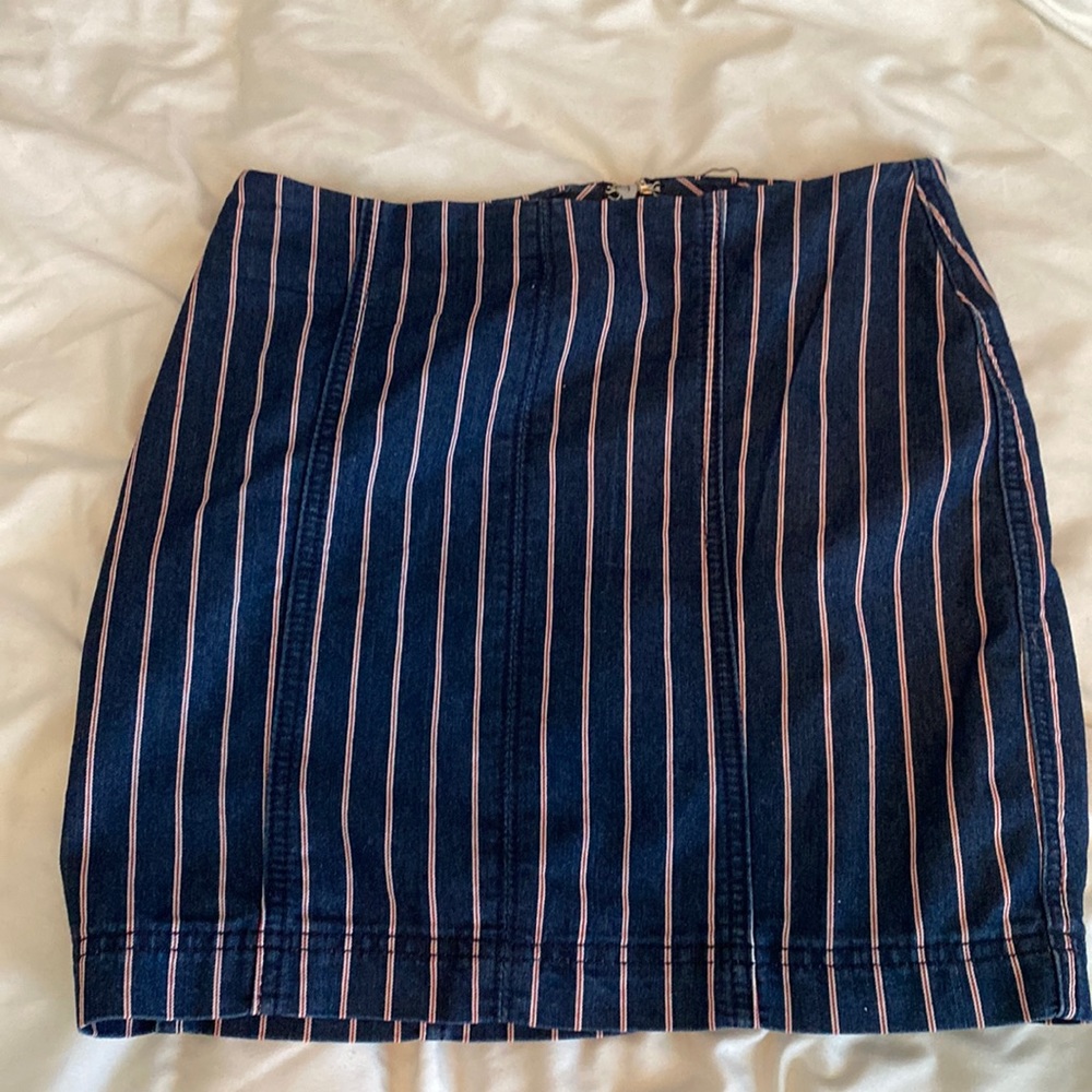 Brand new girls skirt